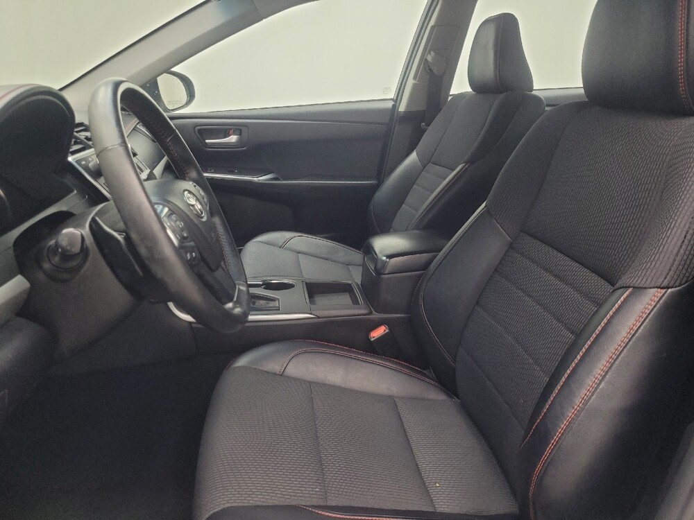 2016 Toyota Camry in Highland, IN 46322 - 18111697 17