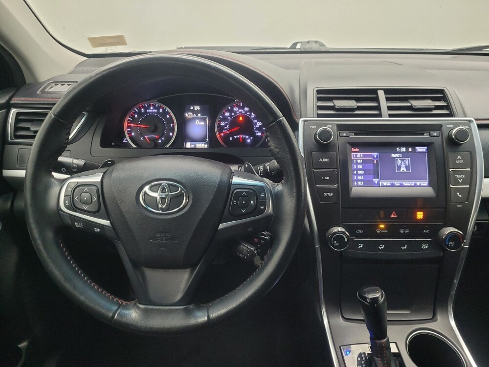 2016 Toyota Camry in Highland, IN 46322 - 18111697 22