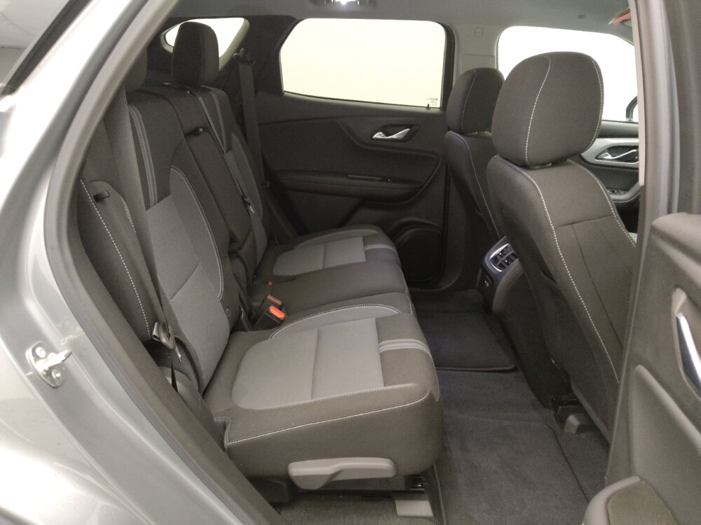 2024 Chevrolet Blazer in Independence, MO 64055 - 18111702 19