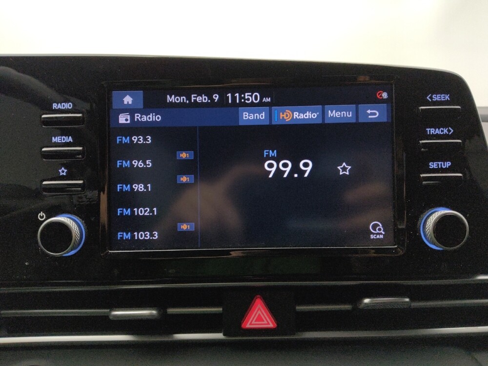 2021 Hyundai Elantra in Independence, MO 64055 - 18111703 25