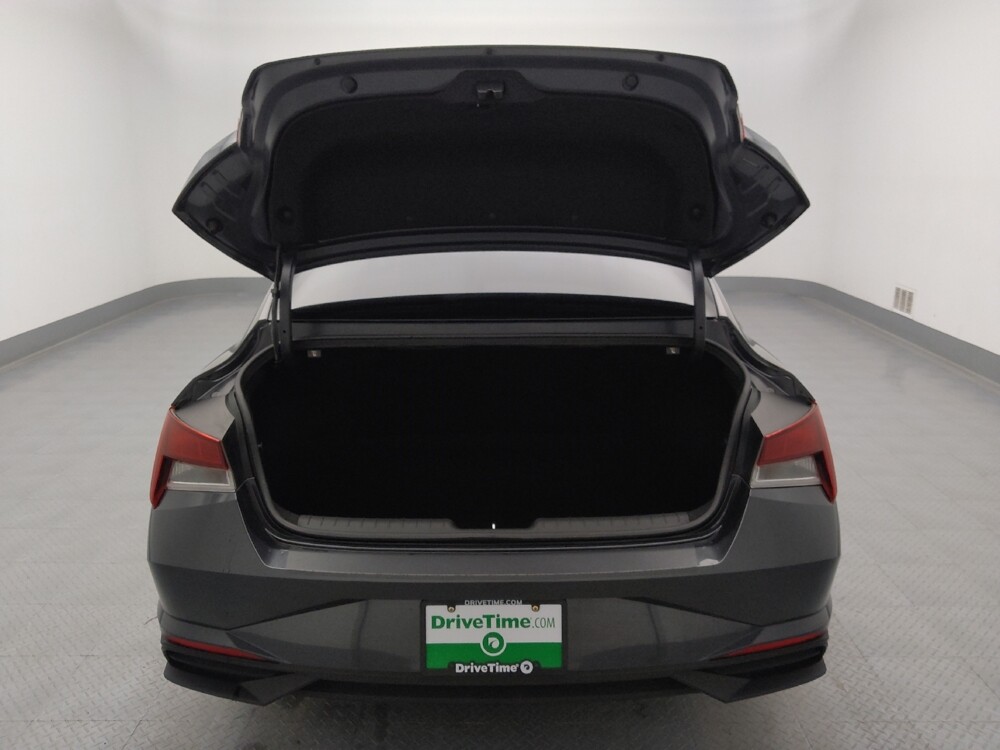 2021 Hyundai Elantra in Independence, MO 64055 - 18111703 29