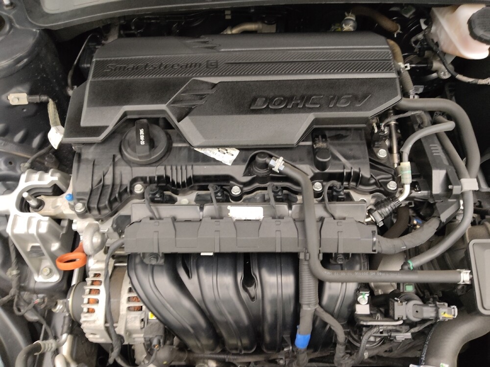 2021 Hyundai Elantra in Independence, MO 64055 - 18111703 30