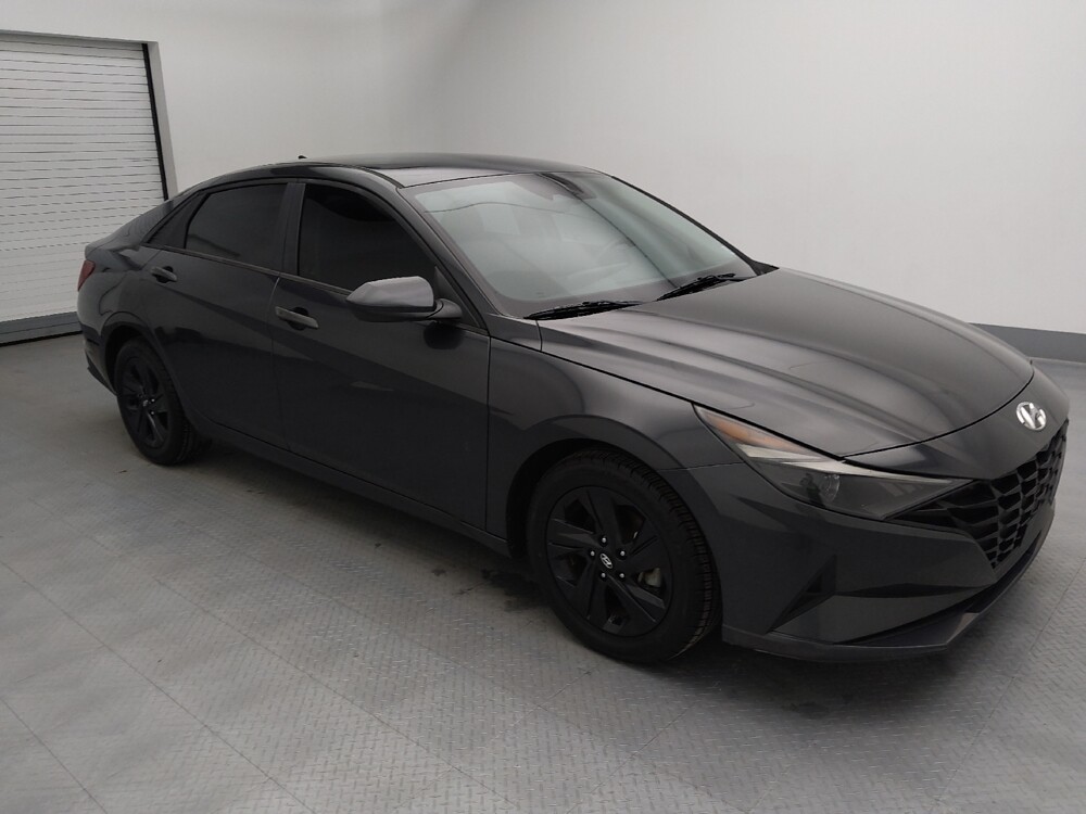 2021 Hyundai Elantra in Independence, MO 64055 - 18111703 11