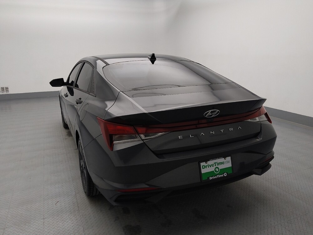 2021 Hyundai Elantra in Independence, MO 64055 - 18111703 6