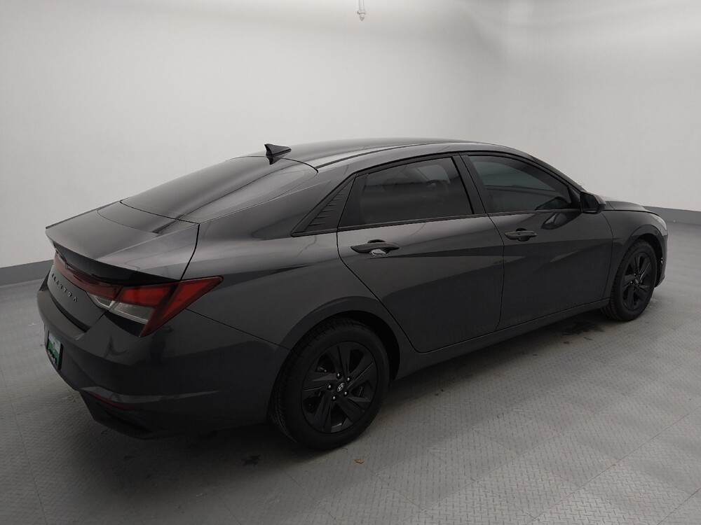 2021 Hyundai Elantra in Independence, MO 64055 - 18111703 10
