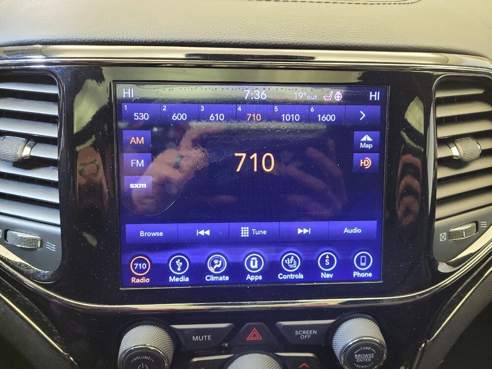 2019 Jeep Grand Cherokee in Miamisburg, OH 45342 - 18111704 25