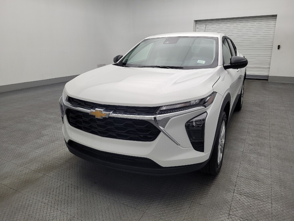 2025 Chevrolet Trax in Pelham, AL 35124 - 18111708 15
