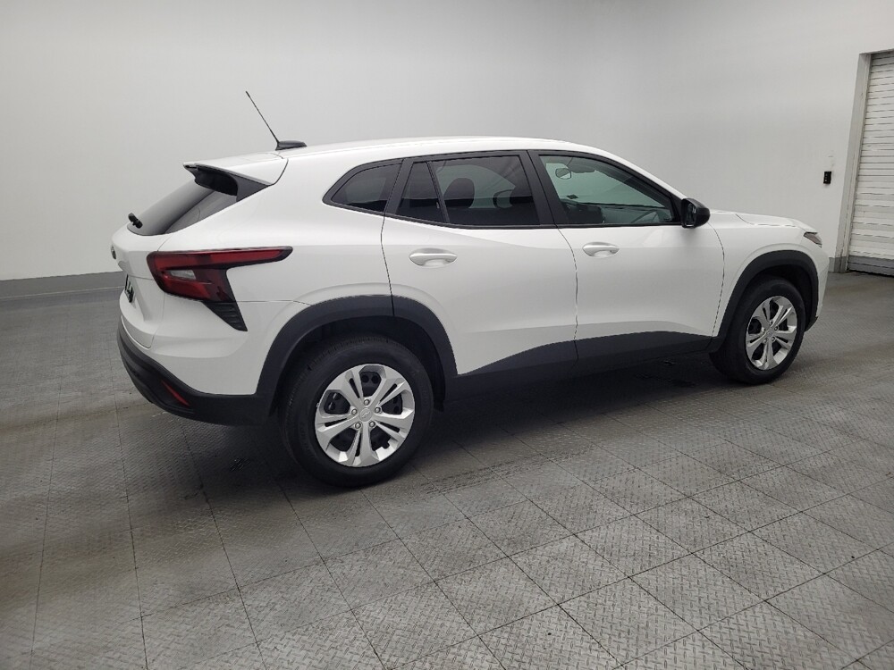 2025 Chevrolet Trax in Pelham, AL 35124 - 18111708 10