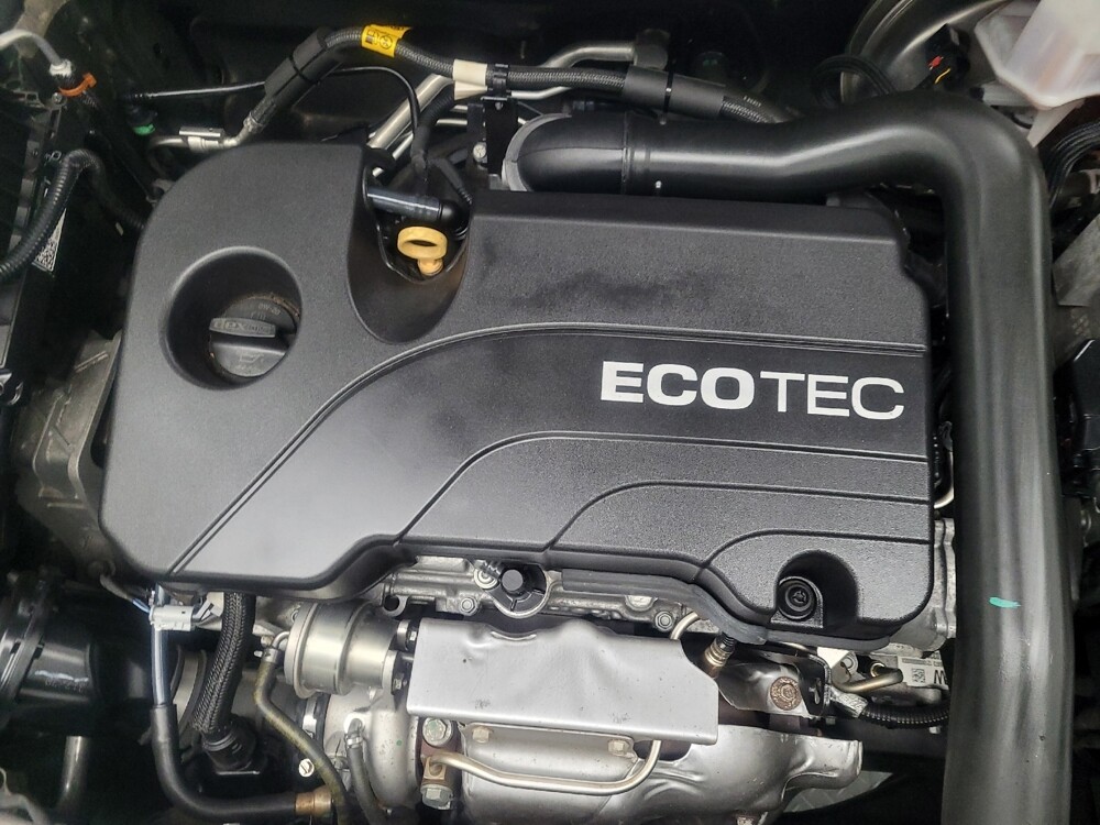 2021 Chevrolet Equinox in Madison, TN 37115 - 18111712 30