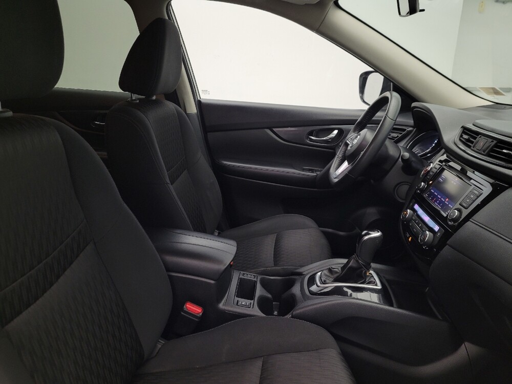 2020 Nissan Rogue in Glendale, AZ 85301 - 18111714 21