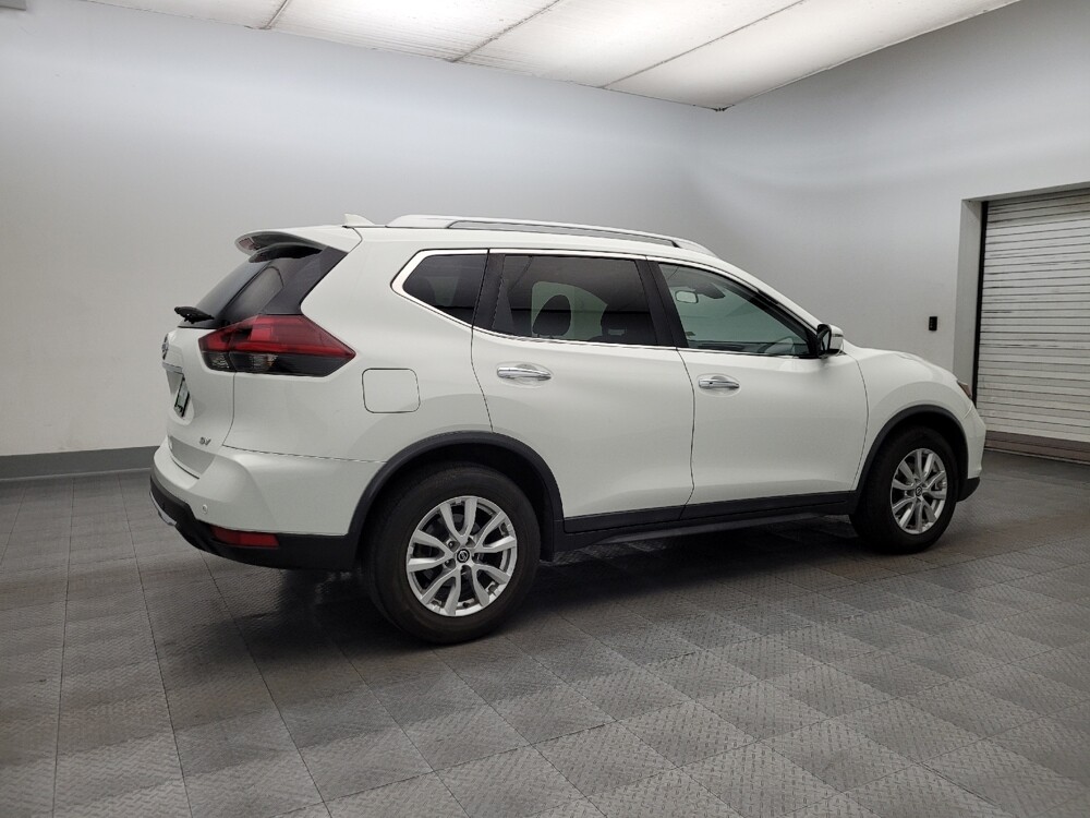 2020 Nissan Rogue in Glendale, AZ 85301 - 18111714 10