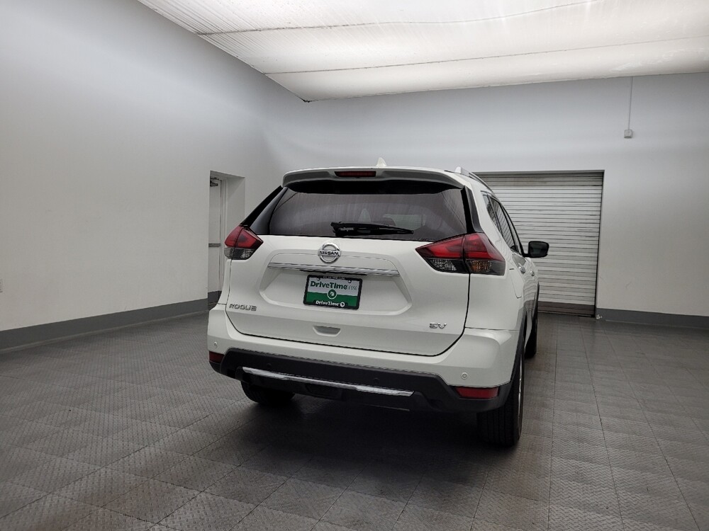 2020 Nissan Rogue in Glendale, AZ 85301 - 18111714 7