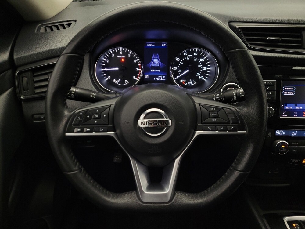 2020 Nissan Rogue in Glendale, AZ 85301 - 18111714 22