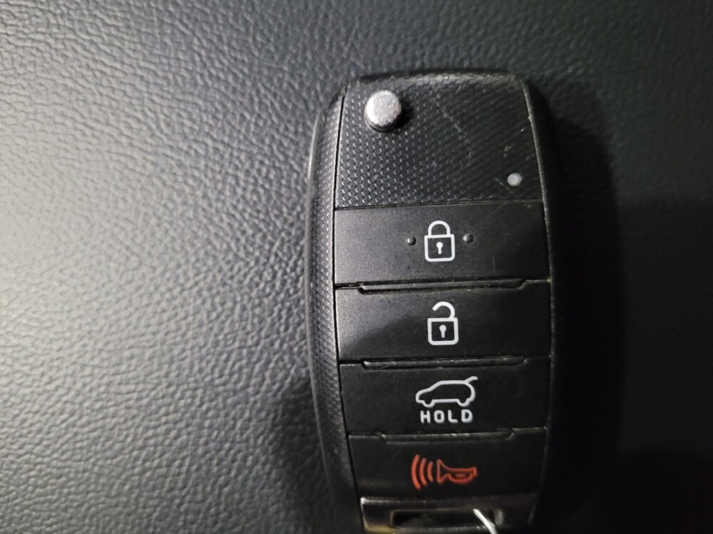 2020 Kia Sorento in Newport News, VA 23601 - 18111717 32