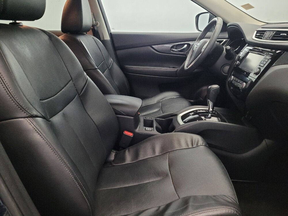 2016 Nissan Rogue in Pittsburgh, PA 15237 - 18111721 21