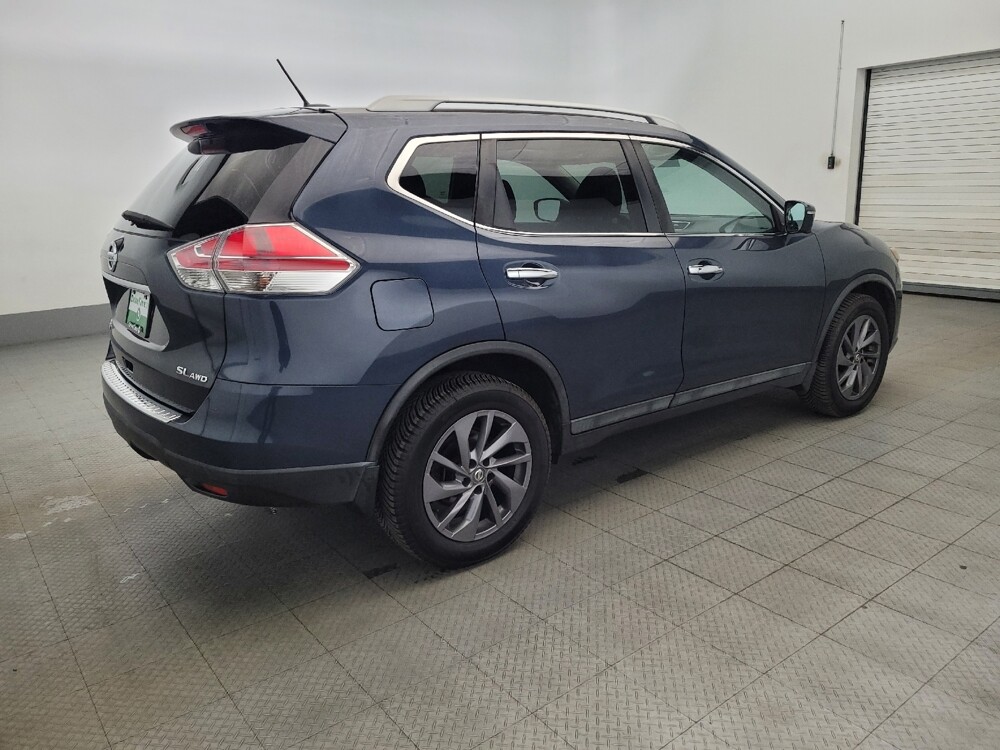 2016 Nissan Rogue in Pittsburgh, PA 15237 - 18111721 10