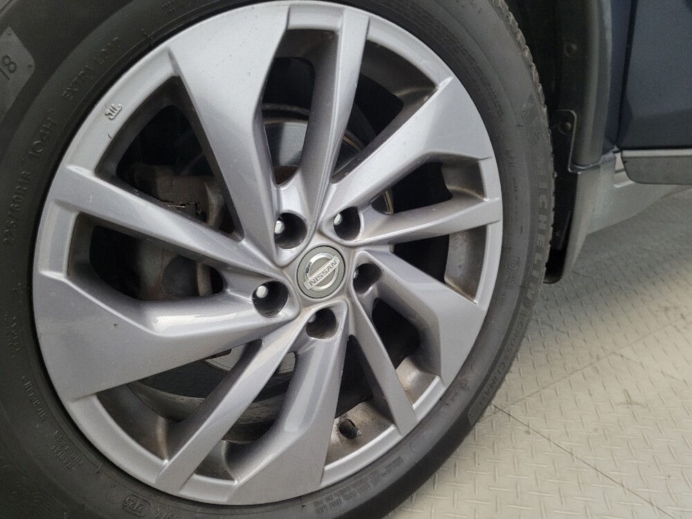 2016 Nissan Rogue in Pittsburgh, PA 15237 - 18111721 31