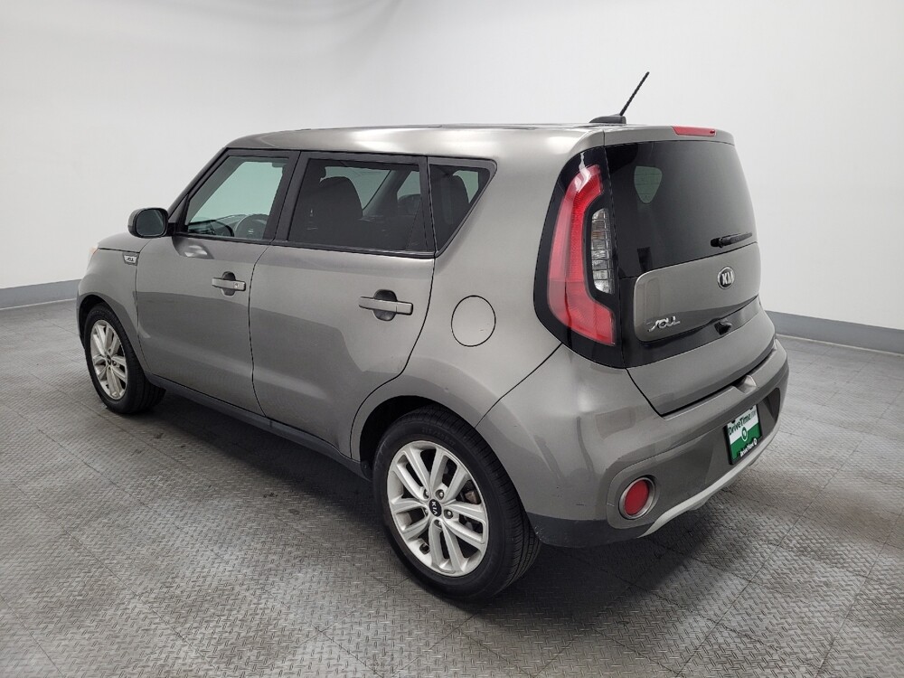 2019 Kia Soul in Las Vegas, NV 89104 - 18111728 3