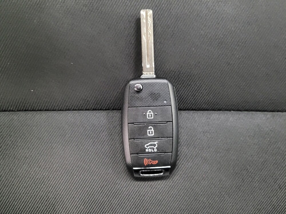 2019 Kia Soul in Las Vegas, NV 89104 - 18111728 32