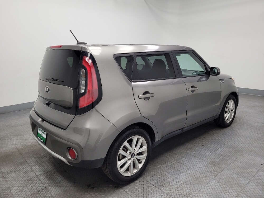 2019 Kia Soul in Las Vegas, NV 89104 - 18111728 10