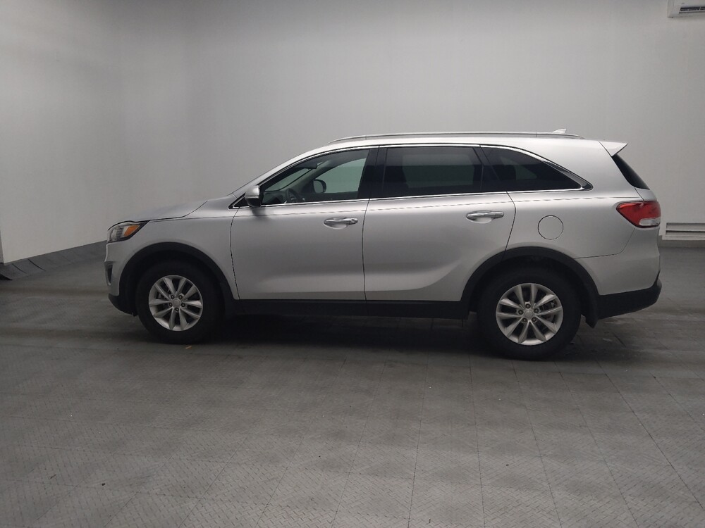 2018 Kia Sorento in Union City, GA 30291 - 18111732 3