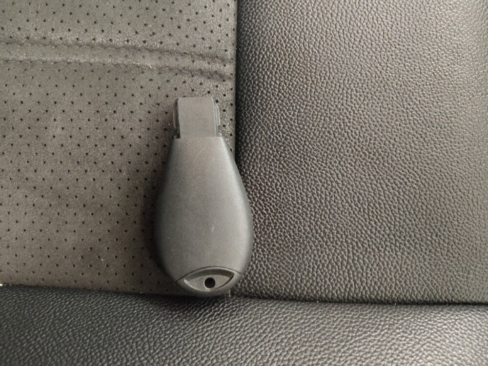 2020 Dodge Grand Caravan in St. Louis, MO 63125 - 18111739 32