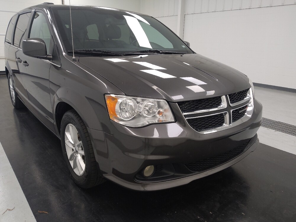 2020 Dodge Grand Caravan in St. Louis, MO 63125 - 18111739 14