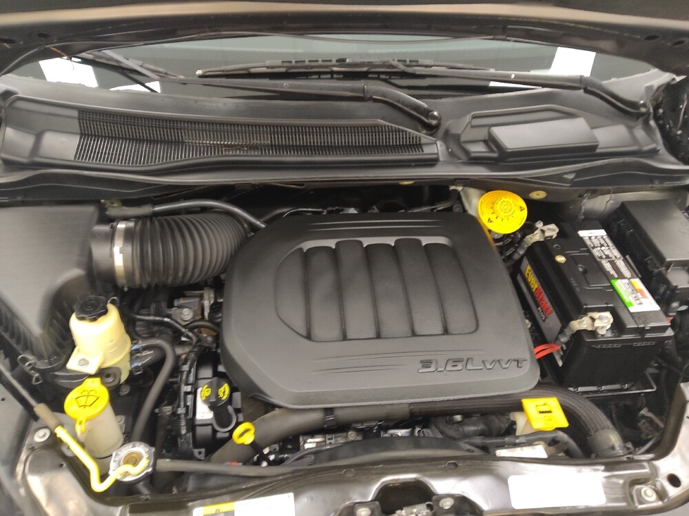 2020 Dodge Grand Caravan in St. Louis, MO 63125 - 18111739 30