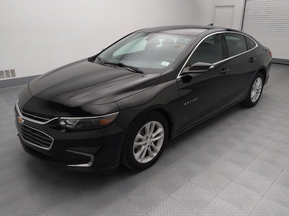 2018 Chevrolet Malibu in Independence, MO 64055 - 18111740 2