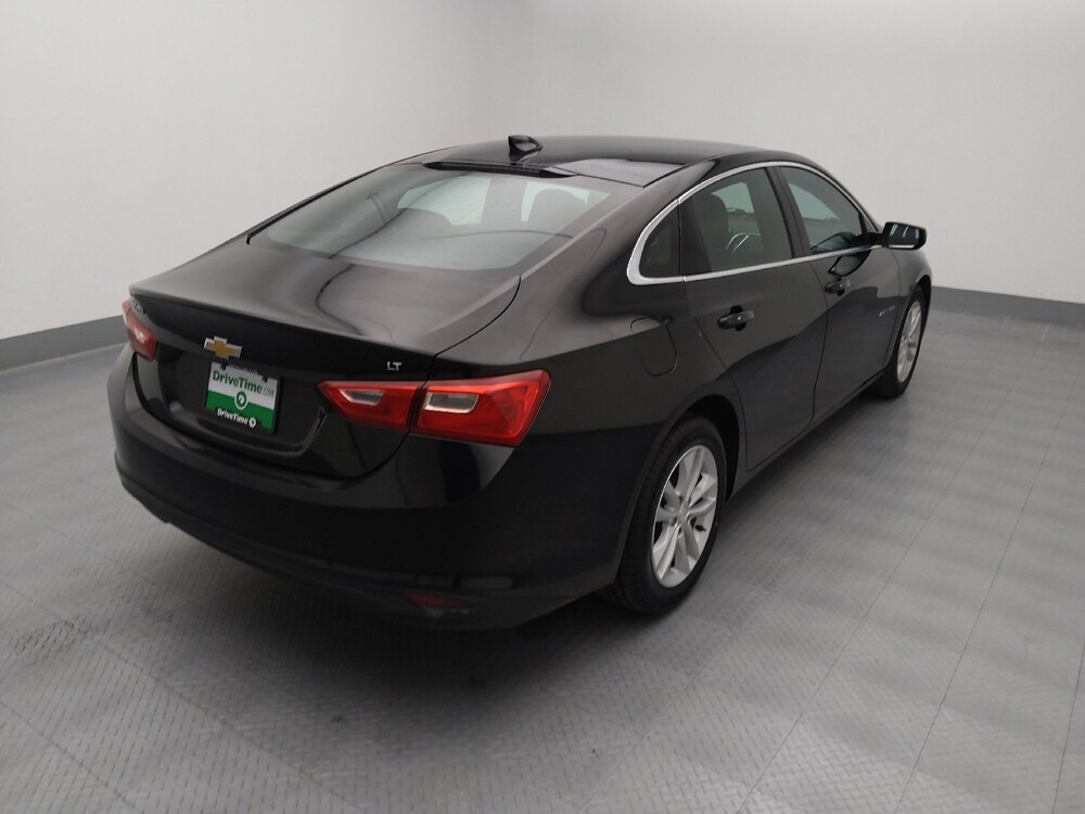 2018 Chevrolet Malibu in Independence, MO 64055 - 18111740 9