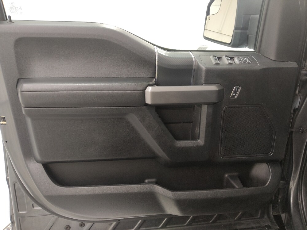 2019 Ford F150 in St. Louis, MO 63125 - 18111742 27