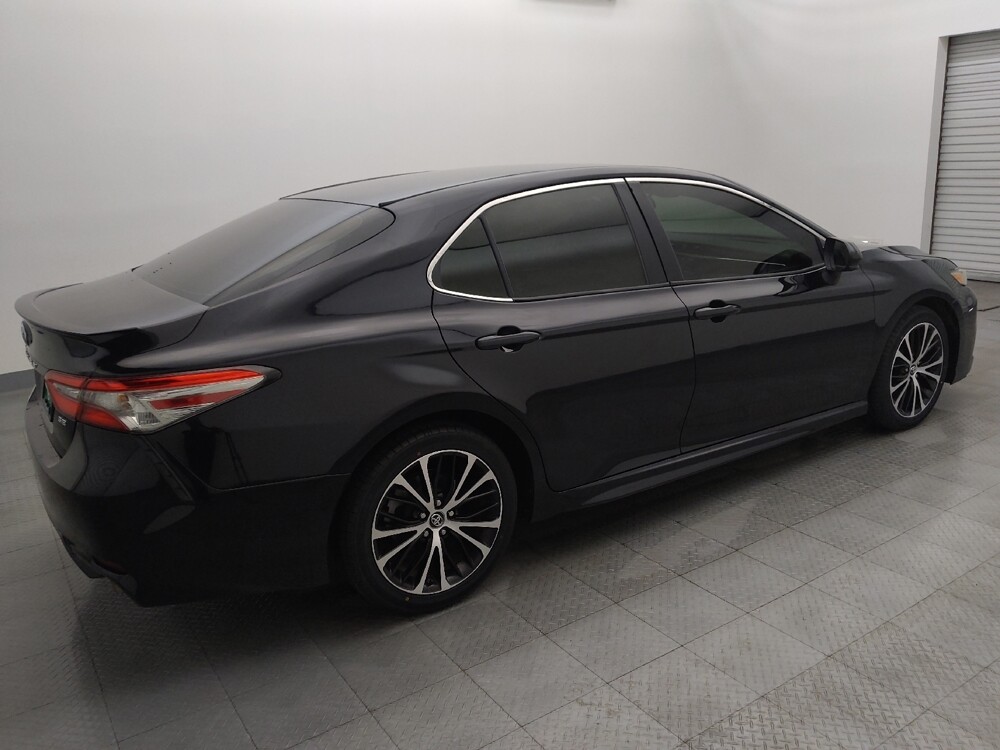 2018 Toyota Camry in San Antonio, TX 78238 - 18111743 10
