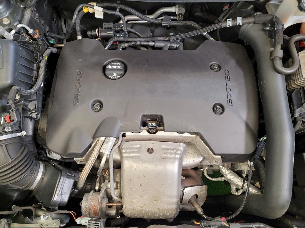 2019 Chevrolet Equinox in Lexington, KY 40509 - 18111747 30