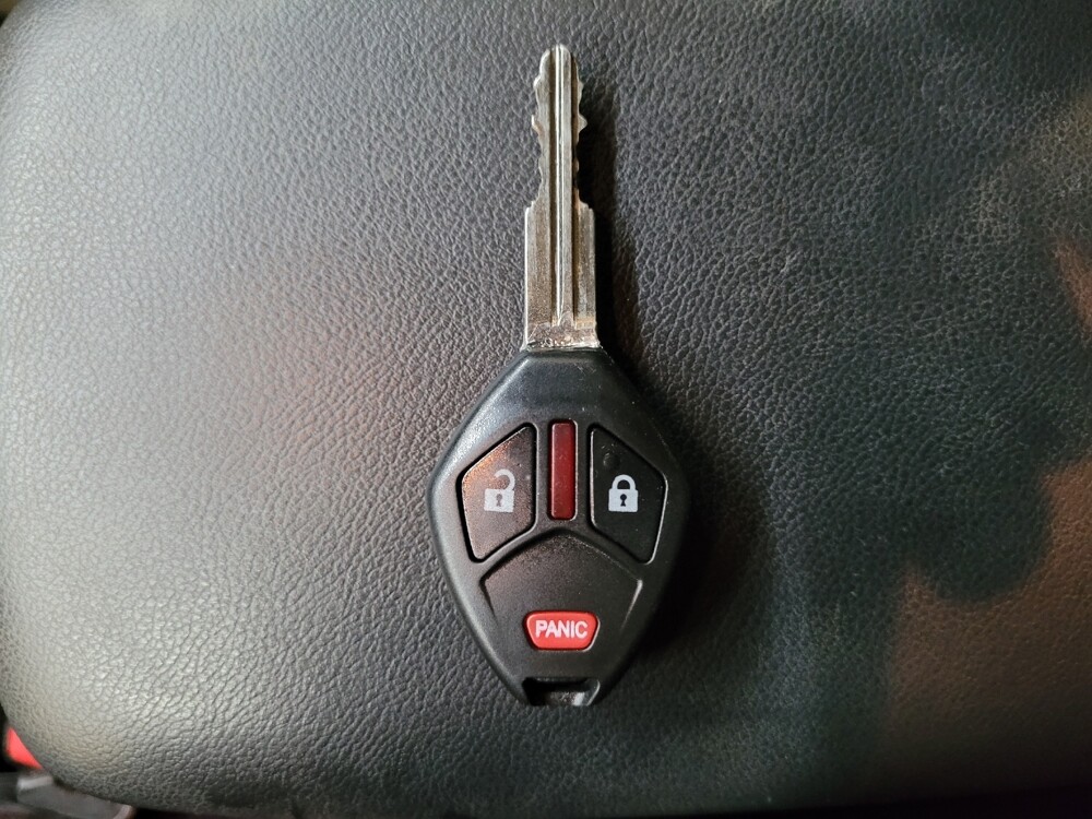 2015 Mitsubishi Outlander Sport in Greenville, SC 29607 - 18111756 32