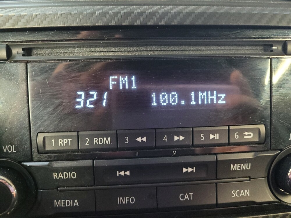 2015 Mitsubishi Outlander Sport in Greenville, SC 29607 - 18111756 25