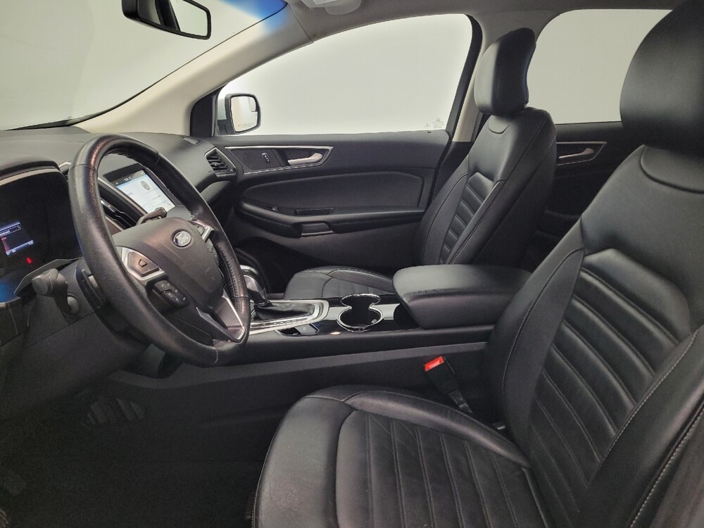 2017 Ford Edge in Columbus, OH 43231 - 18111758 17