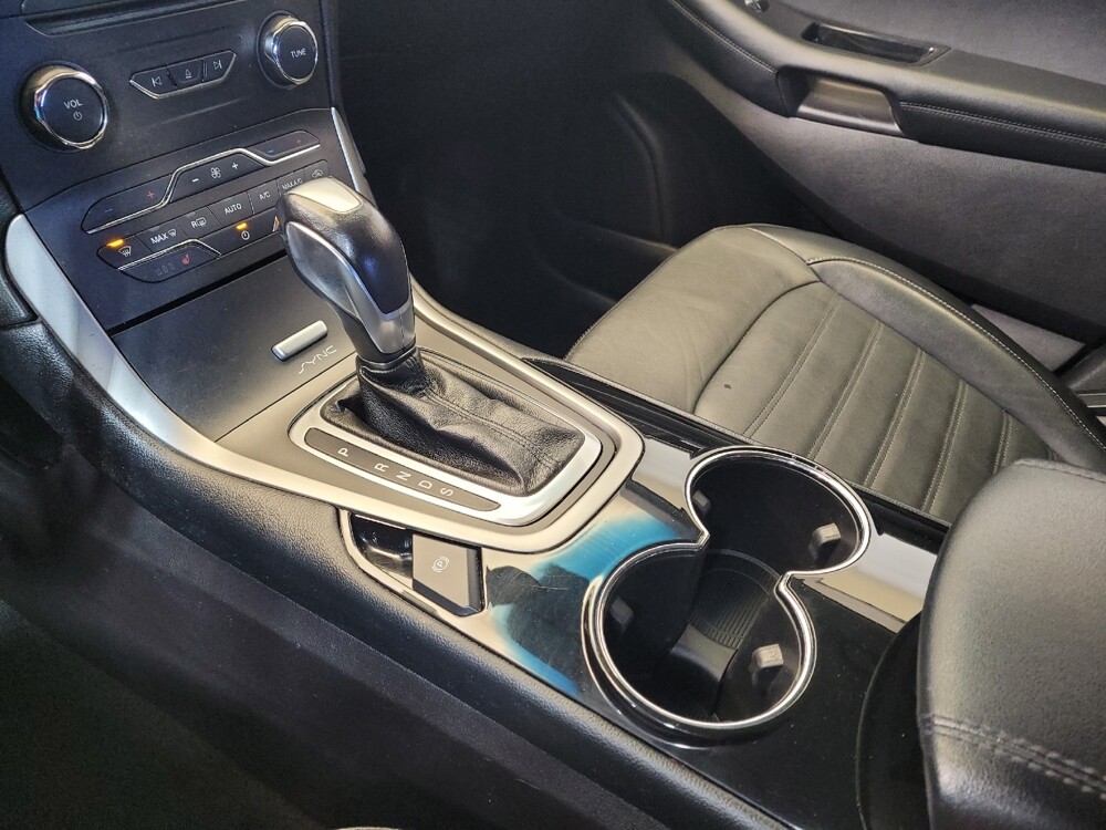 2017 Ford Edge in Columbus, OH 43231 - 18111758 26