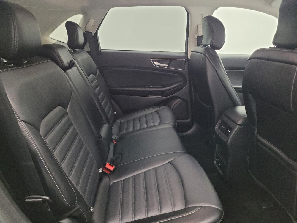 2017 Ford Edge in Columbus, OH 43231 - 18111758 19
