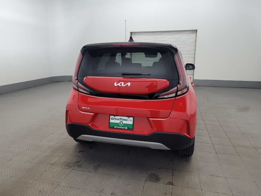 2025 Kia Soul in Williamstown, NJ 8094 - 18111767 7