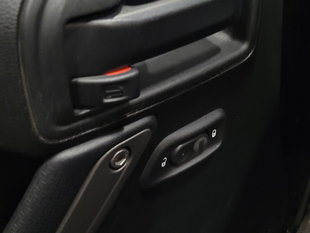 2016 Jeep Wrangler in Williamstown, NJ 8094 - 18111772 27