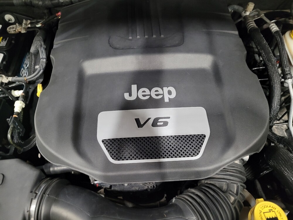 2016 Jeep Wrangler in Williamstown, NJ 8094 - 18111772 30