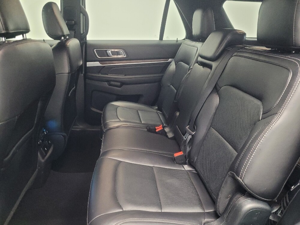 2019 Ford Explorer in Highland, IN 46322 - 18111775 18