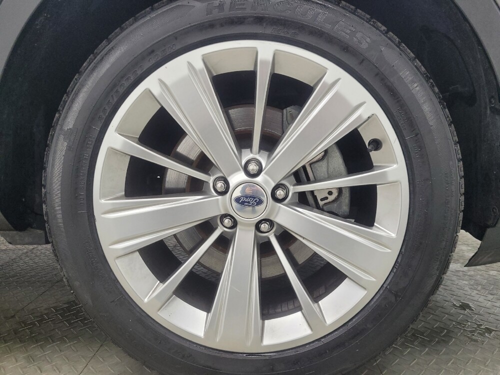 2019 Ford Explorer in Highland, IN 46322 - 18111775 31