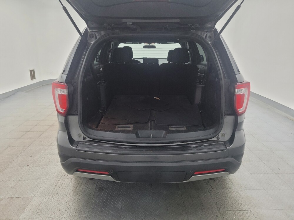2019 Ford Explorer in Columbus, OH 43228 - 18111776 29