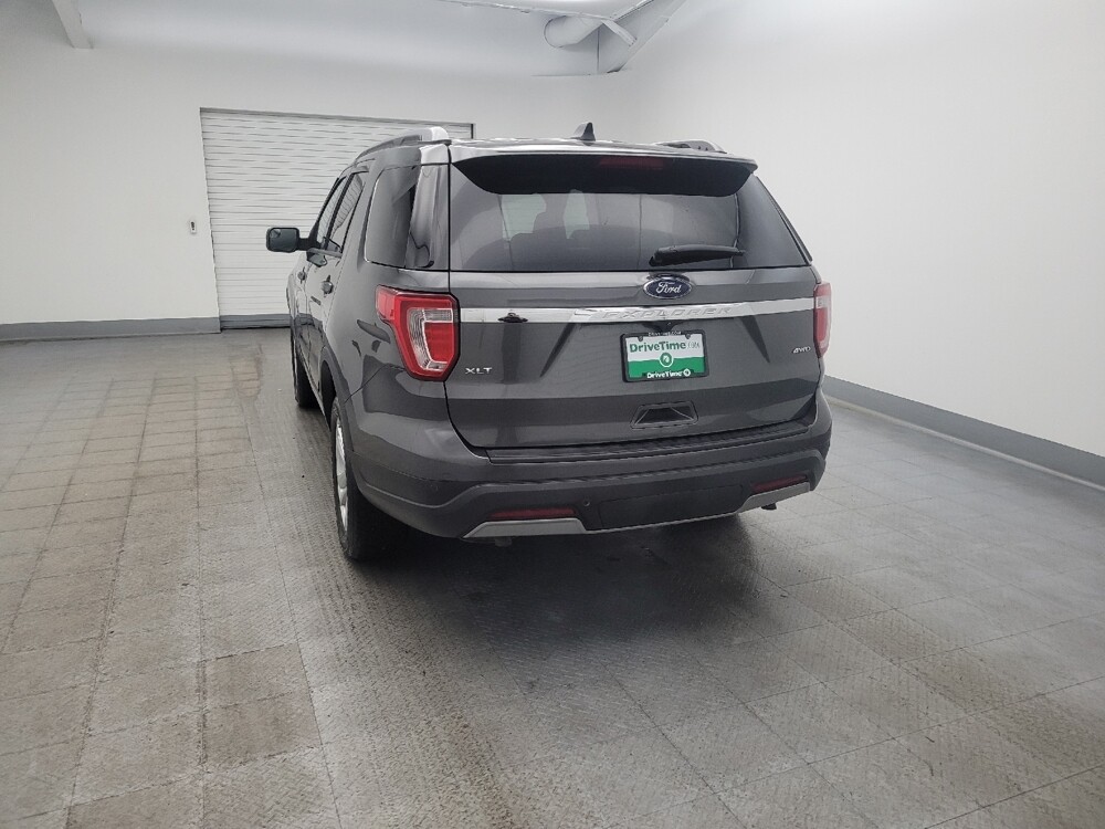 2019 Ford Explorer in Columbus, OH 43228 - 18111776 6
