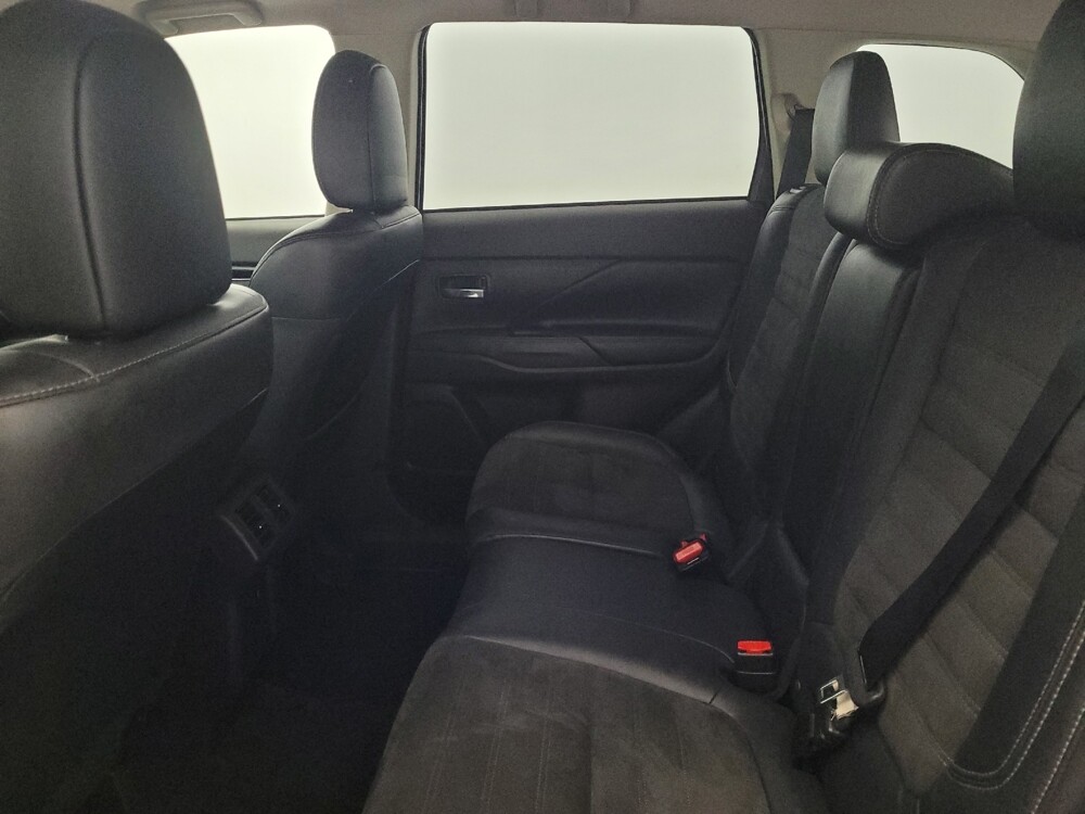 2019 Mitsubishi Outlander in Newport News, VA 23601 - 18111786 18