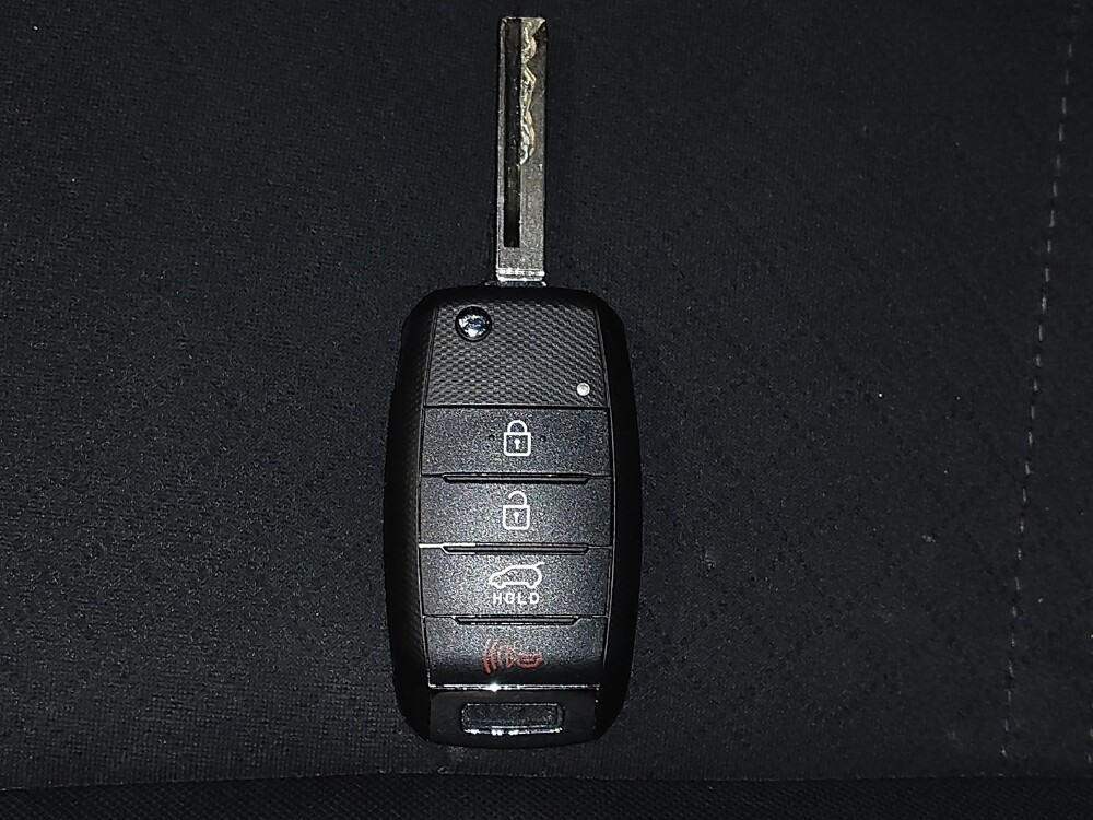 2019 Kia Sorento in Salem, VA 24153 - 18111787 32