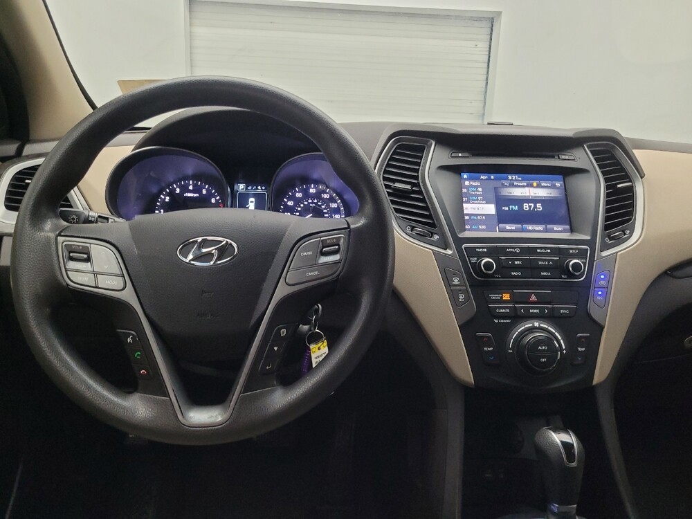 2017 Hyundai Santa Fe in Knoxville, TN 37923 - 18111789 22