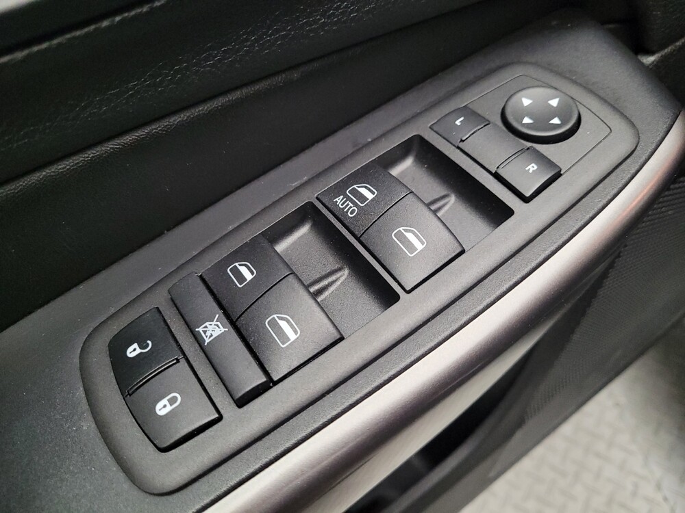 2020 Jeep Cherokee in Sacramento, CA 95821 - 18111795 32