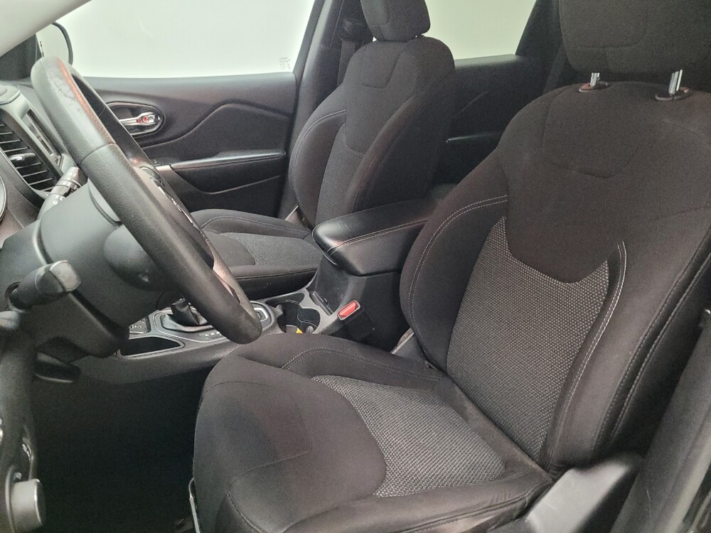 2020 Jeep Cherokee in Sacramento, CA 95821 - 18111795 17